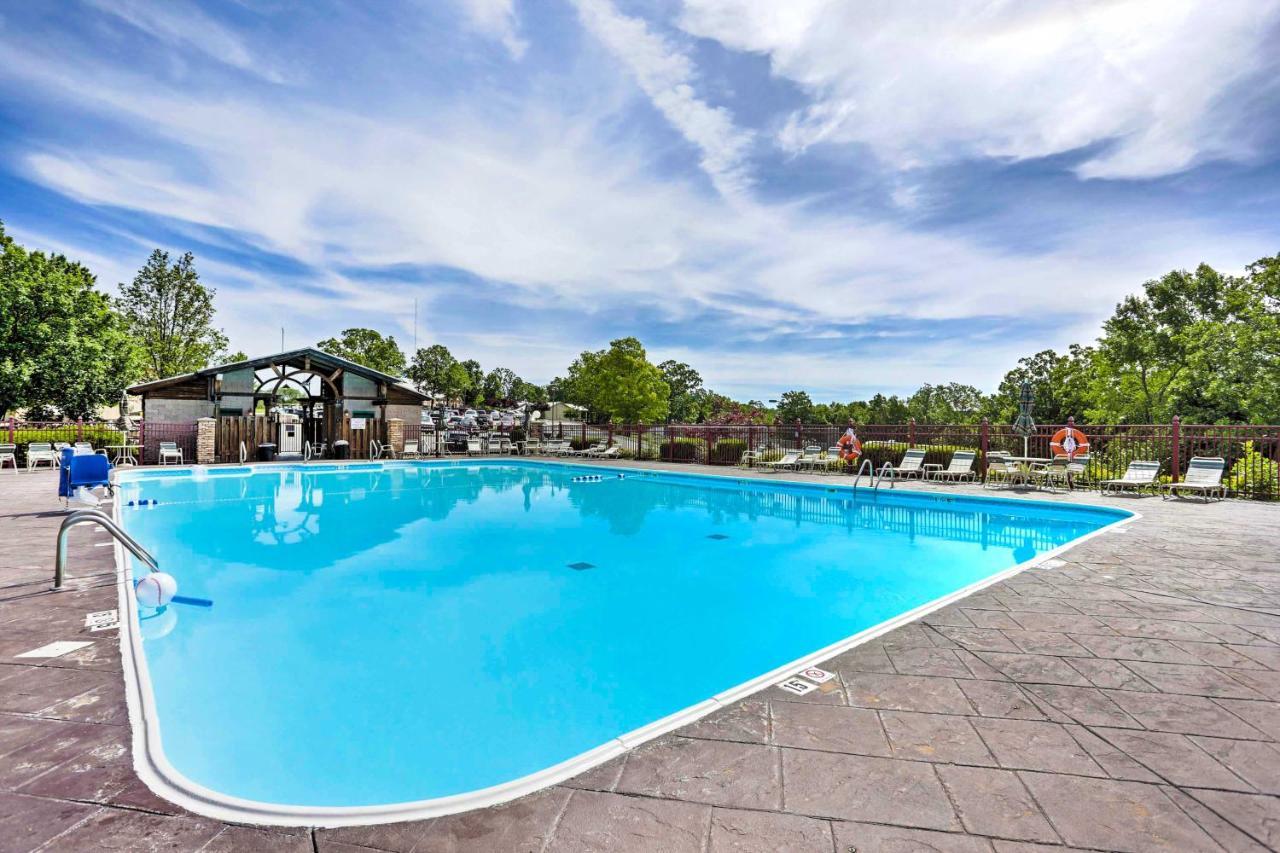 Branson Resort Condo With Scenic Patio And Pool Access Exterior foto